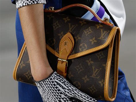 louis vuitton bags best place to buy|louis vuitton 2020 cruise bag.